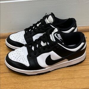 Nike Dunk Low Panda